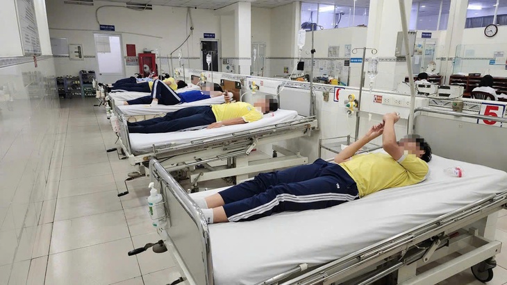 Điều tra dịch tễ vụ 6 học sinh ở TPHCM nghi ngộ độc sau ăn trưa tại trường- Ảnh 1. Điều tra dịch tễ vụ 6 học sinh ở TPHCM nghi ngộ độc sau ăn trưa tại trường- Ảnh 1.