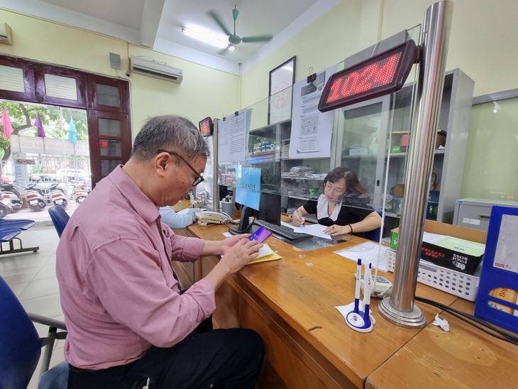 Bảo hiểm hưu trí bổ sung: Cơ hội được hưởng mức lương hưu cao hơn
- Ảnh 1. Bảo hiểm hưu trí bổ sung: Cơ hội được hưởng mức lương hưu cao hơn
- Ảnh 1.