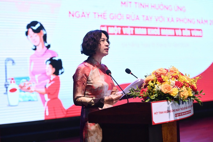 Thứ trưởng Bộ Y tế: Giảm 40% nguy cơ mắc các bệnh truyền nhiễm khi rửa tay thường xuyên- Ảnh 1. Thứ trưởng Bộ Y tế: Giảm 40% nguy cơ mắc các bệnh truyền nhiễm khi rửa tay thường xuyên- Ảnh 1.