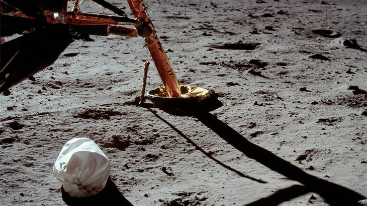 NASA treo giải 3 triệu USD cho giải pháp xử lý chất thải trên Mặt Trăng- Ảnh 1.