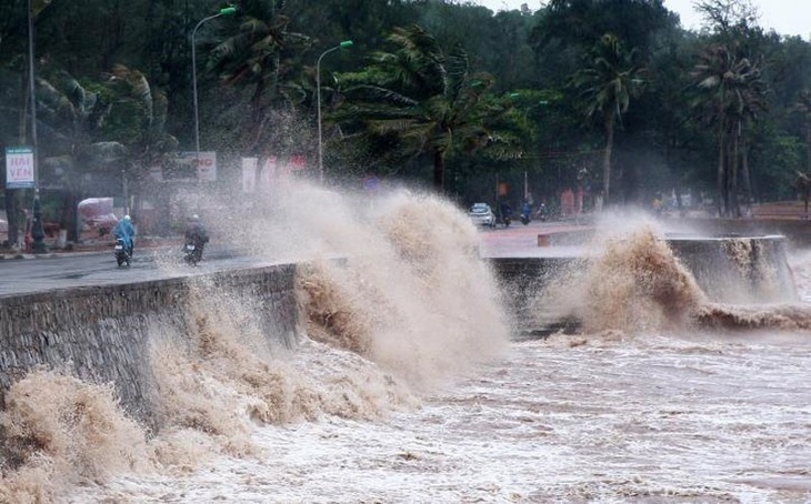 Việt Nam có thể sắp đón bão trên Biển Đông- Ảnh 2.
