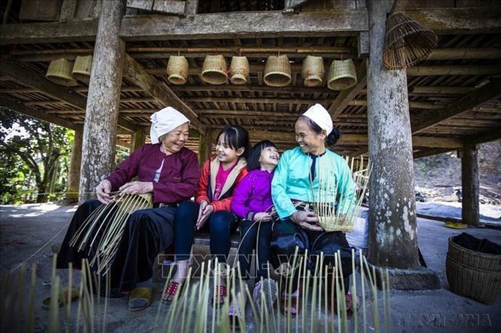 Phụ nữ Việt Nam chủ động, sáng tạo, tự tin tỏa sáng trong thời đại mới- Ảnh 14.