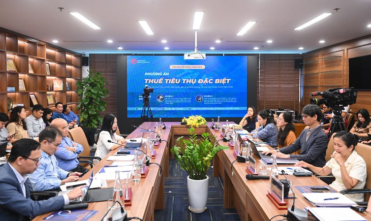 Tăng thuế thuốc lá để giảm tổn thất khoảng 108.000 tỷ đồng khám chữa bệnh do sử dụng sản phẩm này gây ra- Ảnh 1. Tăng thuế thuốc lá để giảm tổn thất khoảng 108.000 tỷ đồng khám chữa bệnh do sử dụng sản phẩm này gây ra- Ảnh 1.