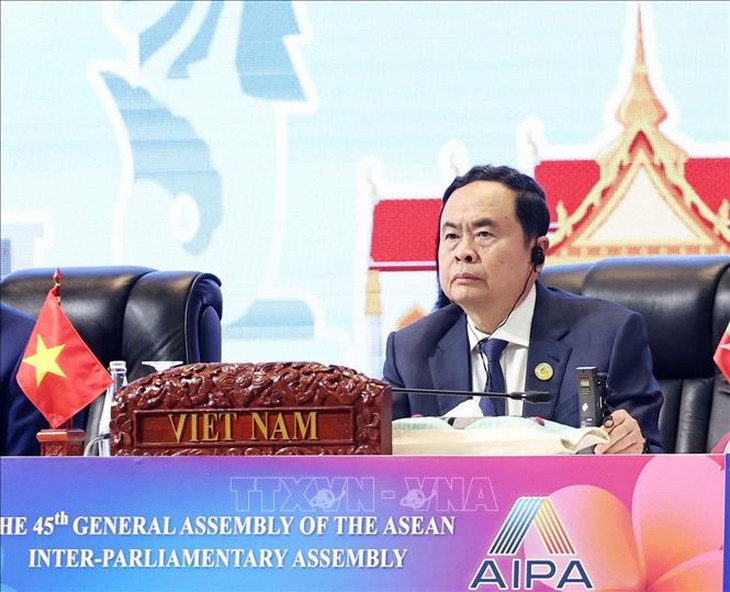 Chủ tịch Quốc hội phát biểu tại Phiên họp toàn thể thứ nhất Đại hội đồng AIPA-45- Ảnh 1. Chủ tịch Quốc hội phát biểu tại Phiên họp toàn thể thứ nhất Đại hội đồng AIPA-45- Ảnh 1.
