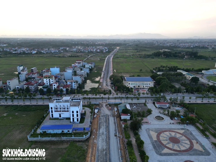 Hiện trạng đường trục phát triển kinh tế ven Hà Nội sắp thông xe- Ảnh 7.