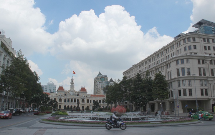 Đường Nguyễn Huệ là một trong những nơi có giá đất cao nhất sau điều chỉnh, lên đến 687,2 triệu đồng/m2. Ảnh: Xuân Dự