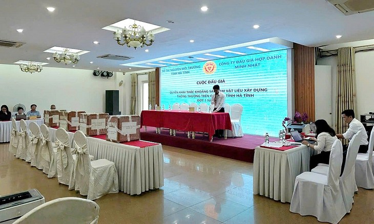 Doanh nghiệp vừa thành lập đã trúng đấu giá 3 mỏ khoáng sản gần 200 tỷ- Ảnh 1.