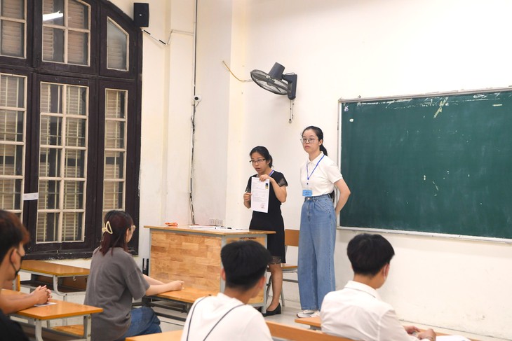 Thấp thỏm đợi phương án tuyển sinh đại học năm 2025- Ảnh 1.