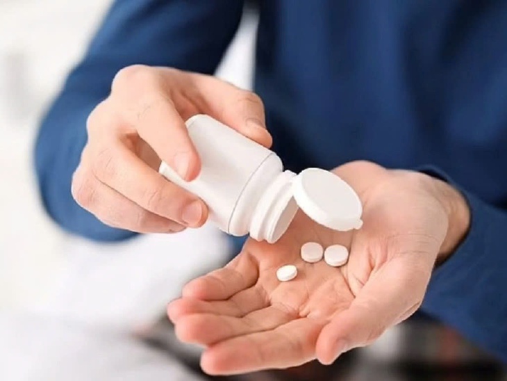 Các loại thuốc điều trị bệnh võng mạc- Ảnh 1. Các loại thuốc điều trị bệnh võng mạc- Ảnh 1.