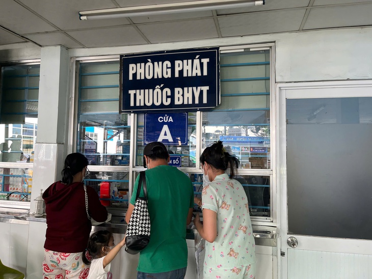 Đề xuất chế độ, chính sách đãi ngộ xứng đáng cho cán bộ y tế trong tổng thể cải cách tiền lương- Ảnh 1. Đề xuất chế độ, chính sách đãi ngộ xứng đáng cho cán bộ y tế trong tổng thể cải cách tiền lương- Ảnh 1.