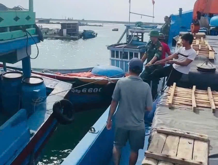 Y tế Đà Nẵng, Quảng Nam phòng chống bão Trà Mi: Yêu cầu trực chỉ huy 24/24 giờ- Ảnh 1. Y tế Đà Nẵng, Quảng Nam phòng chống bão Trà Mi: Yêu cầu trực chỉ huy 24/24 giờ- Ảnh 1.