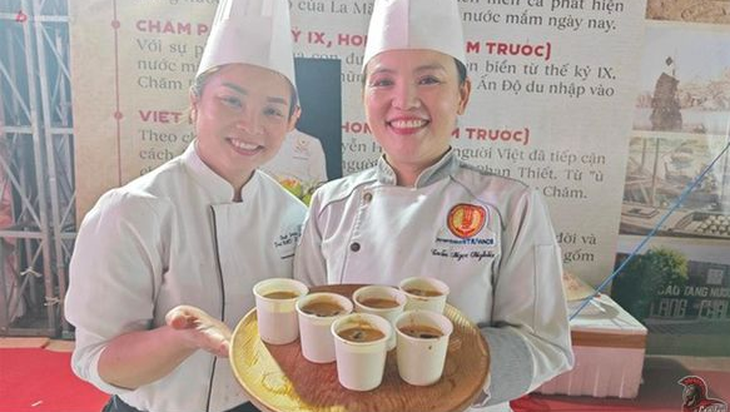 cà phê nước mắm