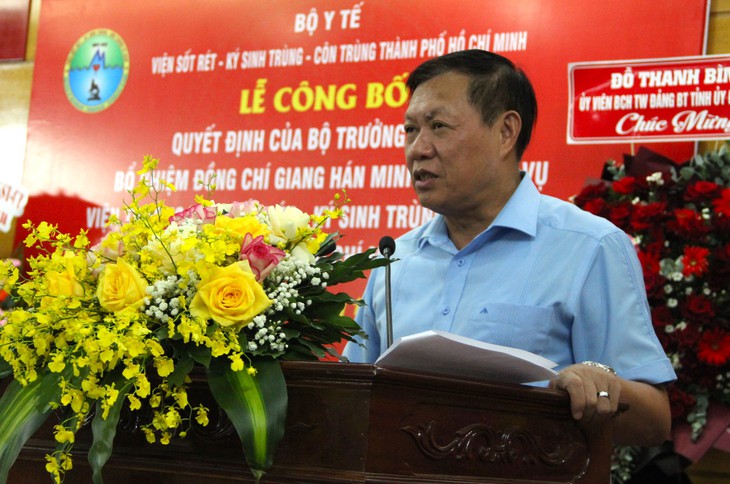 Thứ trưởng Bộ Y tế Đỗ Xuân Tuyên phát biểu tại lễ công bố quyết định. Ảnh: Xuân Dự