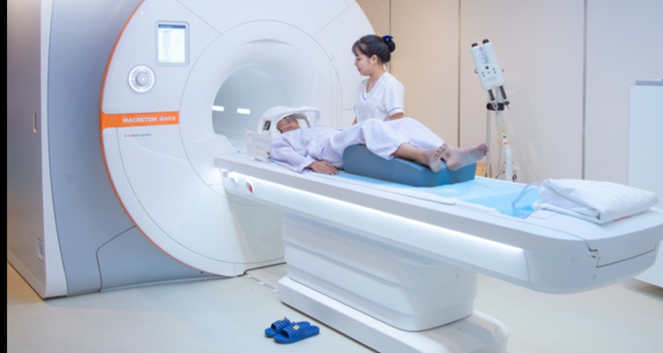 Để có thể tầm soát và phát hiện sớm ung thư cách tốt nhất, tiết kiệm nhất là làm các xét nghiệm theo chỉ định của bác sĩ khi có dấu hiệu hiệu nghi ngờ mắc ung thư.