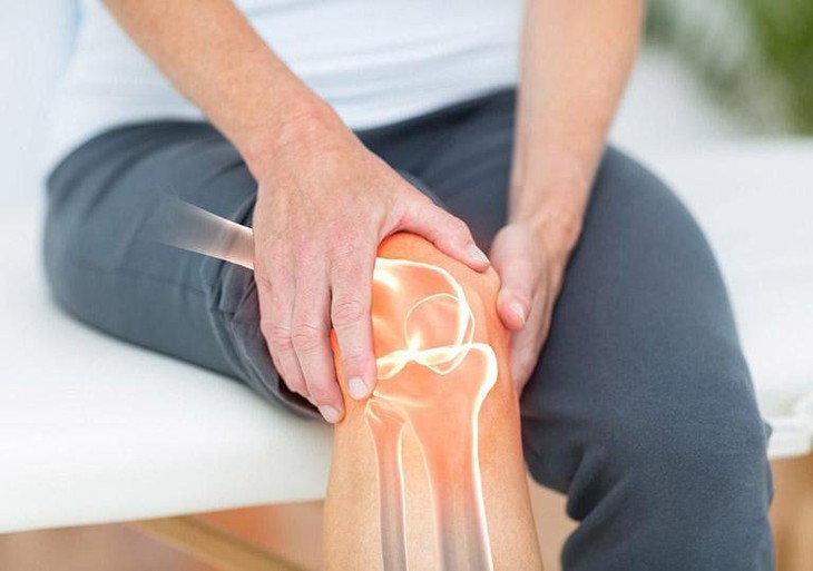 Bị thoái hóa khớp, ngoài việc uống thuốc, tự điều chỉnh lối sống, thói quen…thì chế độ luyện tập tốt, đúng cũng góp phần cải thiện đáng kể. Ảnh minh họa