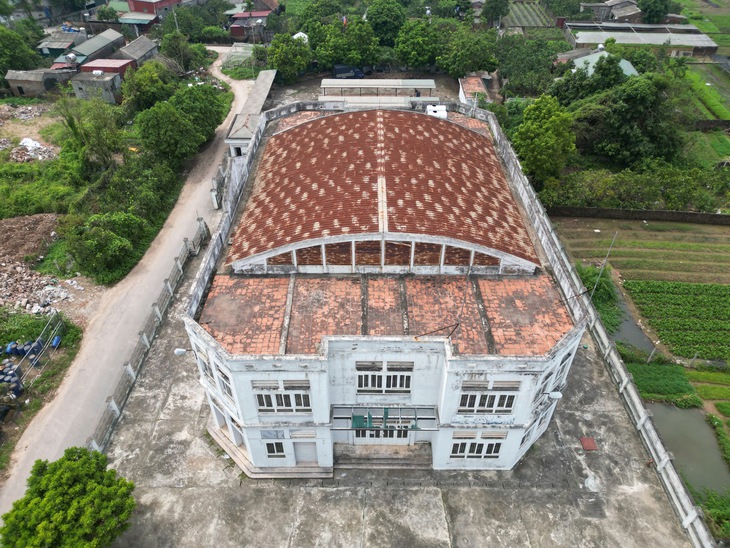 Hà Nội: Chợ dân sinh xây xong khang trang nhưng bị bỏ hoang nhiều năm- Ảnh 3.