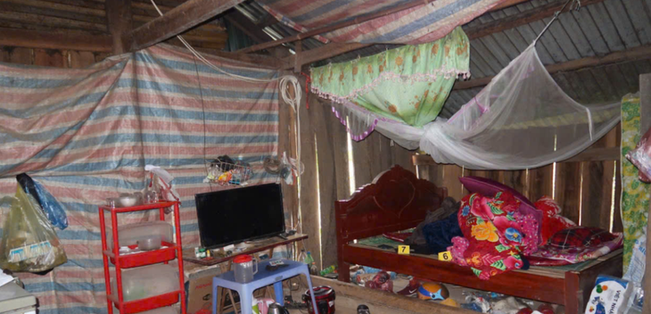 Bắt khẩn cấp 2 thiếu niên giết nữ chủ quán tạp hóa nhằm cướp bia và nước ngọt- Ảnh 2. Bắt khẩn cấp 2 thiếu niên giết nữ chủ quán tạp hóa nhằm cướp bia và nước ngọt- Ảnh 2.