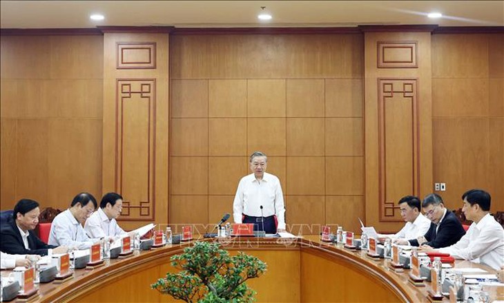 Tổng Bí thư Tô Lâm: Không lợi dụng phòng, chống tham nhũng, lãng phí, tiêu cực để cản trở phát triển hoặc trục lợi- Ảnh 1. Tổng Bí thư Tô Lâm: Không lợi dụng phòng, chống tham nhũng, lãng phí, tiêu cực để cản trở phát triển hoặc trục lợi- Ảnh 1.