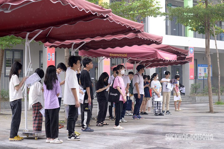 Trường tuyển sinh lớp 10 'chui': Sở GD&ĐT Hà Nội nói gì?- Ảnh 1.