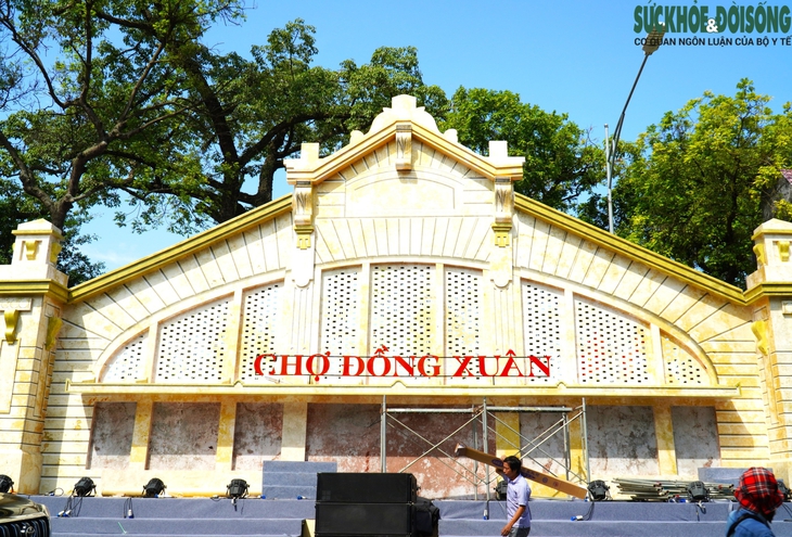 Cận cảnh loạt mô hình tái hiện những công trình tiêu biểu của Hà Nội- Ảnh 8. Cận cảnh loạt mô hình tái hiện những công trình tiêu biểu của Hà Nội- Ảnh 8.