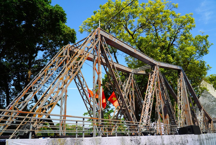 Cận cảnh loạt mô hình tái hiện những công trình tiêu biểu của Hà Nội- Ảnh 5. Cận cảnh loạt mô hình tái hiện những công trình tiêu biểu của Hà Nội- Ảnh 5.