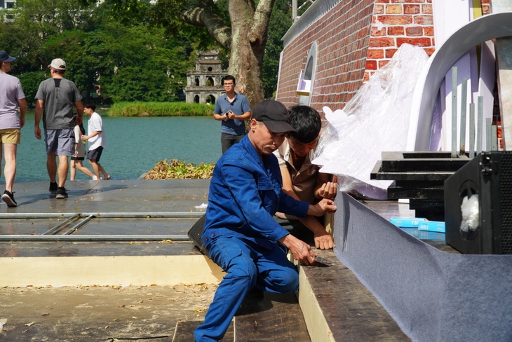 Cận cảnh loạt mô hình tái hiện những công trình tiêu biểu của Hà Nội- Ảnh 10. Cận cảnh loạt mô hình tái hiện những công trình tiêu biểu của Hà Nội- Ảnh 10.