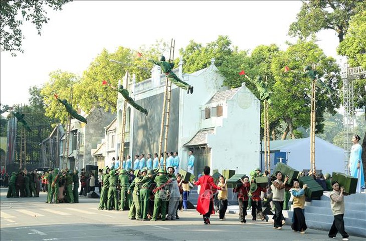 Thủ tướng Phạm Minh Chính dự 'Ngày hội Văn hoá vì Hoà bình’- Ảnh 17. Thủ tướng Phạm Minh Chính dự 'Ngày hội Văn hoá vì Hoà bình’- Ảnh 17.