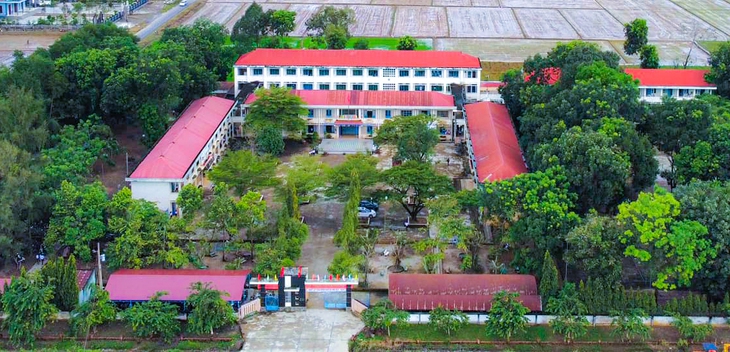 Kiến nghị công an điều tra nhiều giáo viên ở Bình Thuận- Ảnh 1.