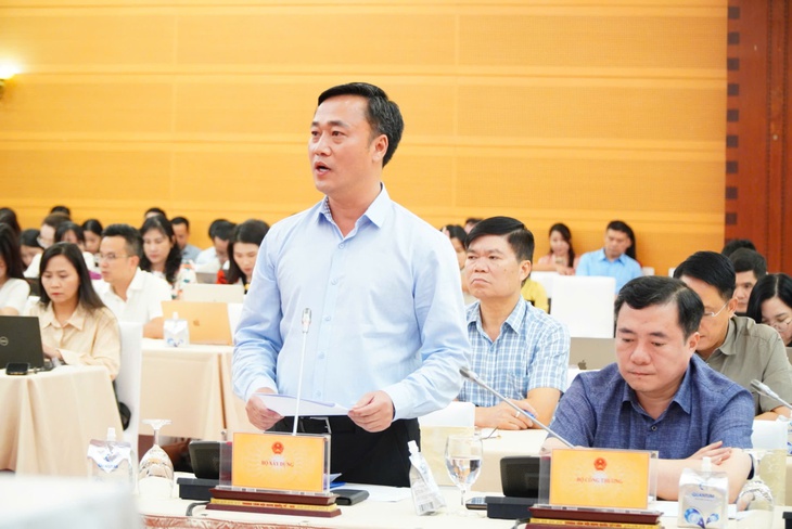 Bộ Xây dựng: Giá bất động sản đột biến do 'thổi giá', lệch pha cung cầu- Ảnh 2.