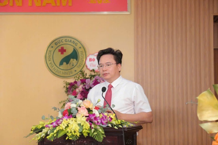 Tôn vinh những 'chiến sĩ' điều dưỡng chăm bệnh nhân tốt, ứng xử giỏi- Ảnh 1. Tôn vinh những 'chiến sĩ' điều dưỡng chăm bệnh nhân tốt, ứng xử giỏi- Ảnh 1.