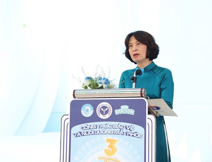 Tật khúc xạ ở trẻ em tăng, Thứ trưởng Bộ Y tế kêu gọi tích cực thực hành các biện pháp bảo vệ đôi mắt khỏe- Ảnh 1. Tật khúc xạ ở trẻ em tăng, Thứ trưởng Bộ Y tế kêu gọi tích cực thực hành các biện pháp bảo vệ đôi mắt khỏe- Ảnh 1.