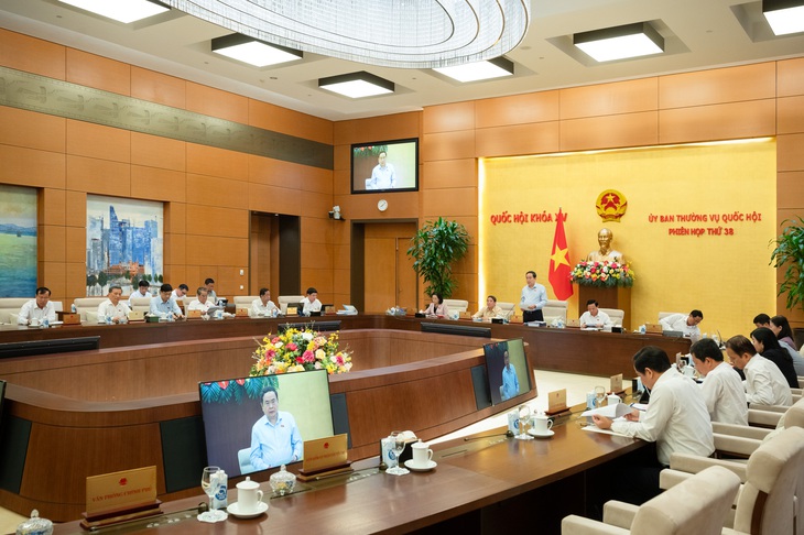 UBTVQH cho ý kiến lần cuối việc chuẩn bị Kỳ họp thứ 8- Ảnh 1.