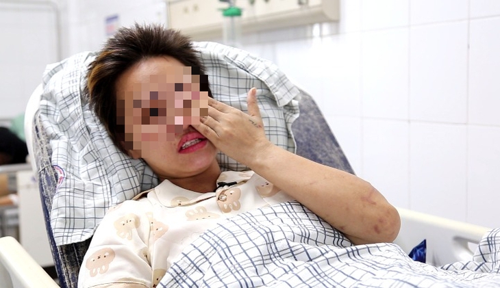 Nạn nhân ngừng tim, đa chấn thương do sạt lở đất đá ở Yên Bái được ra viện- Ảnh 4. Nạn nhân ngừng tim, đa chấn thương do sạt lở đất đá ở Yên Bái được ra viện- Ảnh 4.
