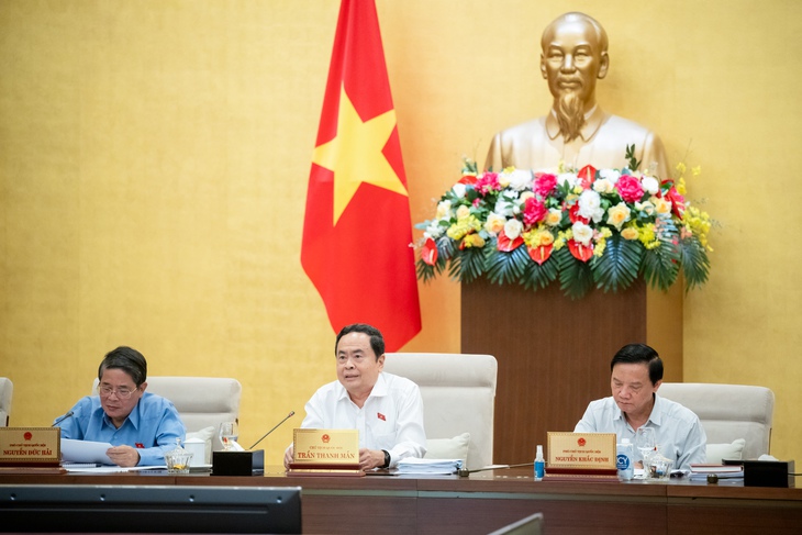 Chủ nhiệm Ủy ban Kinh tế: Giá chung cư bị đẩy lên cao khiến người có nhu cầu thực khó tiếp cận- Ảnh 1. Chủ nhiệm Ủy ban Kinh tế: Giá chung cư bị đẩy lên cao khiến người có nhu cầu thực khó tiếp cận- Ảnh 1.