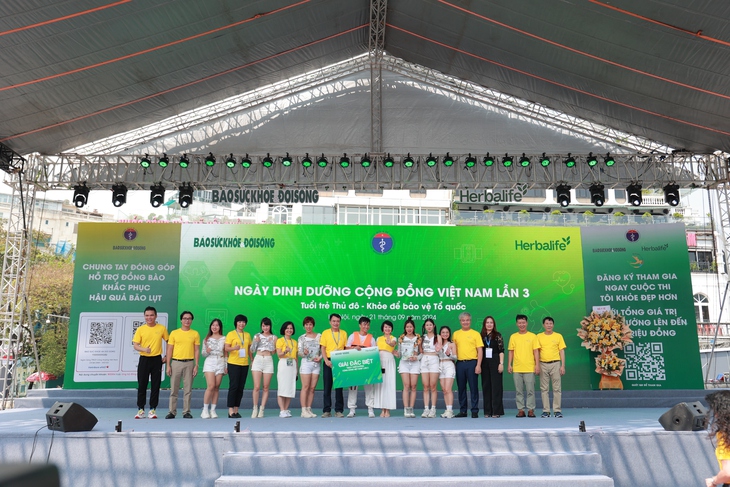 Herbalife Việt Nam cùng lan tỏa lối sống lành mạnh và tinh thần sẻ chia trong Ngày Dinh dưỡng cộng đồng Việt Nam lần 3- Ảnh 3. Herbalife Việt Nam cùng lan tỏa lối sống lành mạnh và tinh thần sẻ chia trong Ngày Dinh dưỡng cộng đồng Việt Nam lần 3- Ảnh 3.