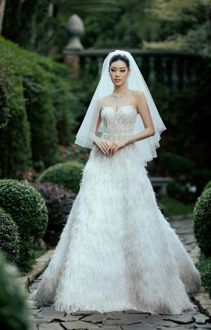 Khánh Vân hé lộ bộ ảnh cưới với nhiếp ảnh gia hơn 17 tuổi- Ảnh 7.