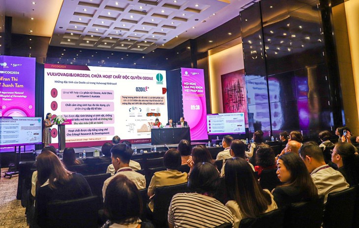 Dung dịch vệ sinh chuyên sâu được sử dụng trong phác đồ điều trị sùi mào gà tại BV Da liễu Trung ương- Ảnh 3.