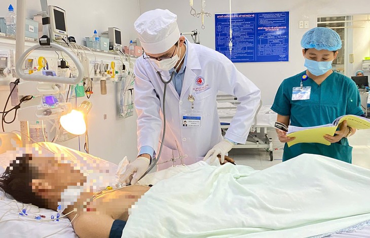 Ghép chi thành công 'cứu' cánh tay bị ròng rọc cuốn đứt lìa- Ảnh 1.