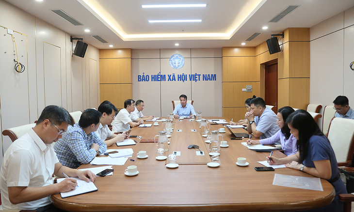 BHXH Việt Nam sẵn sàng các nguồn lực chi trả lương hưu, trợ cấp BHXH theo mức hưởng mới từ 1/7- Ảnh 1. BHXH Việt Nam sẵn sàng các nguồn lực chi trả lương hưu, trợ cấp BHXH theo mức hưởng mới từ 1/7- Ảnh 1.