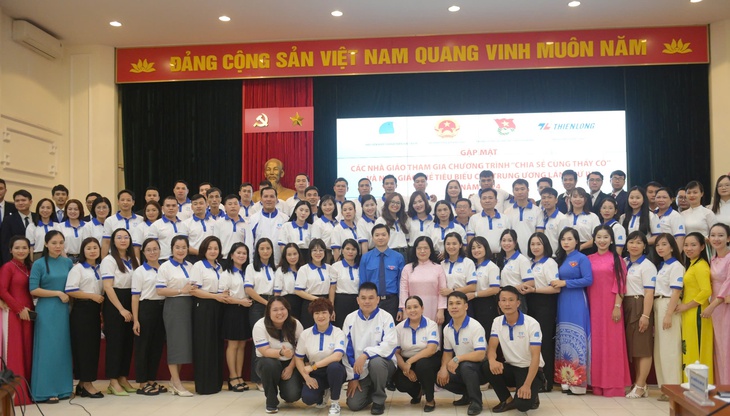 Nữ giáo viên ở Sốp Cộp và những ấp ủ 'gieo' con chữ nơi vùng cao- Ảnh 5. Nữ giáo viên ở Sốp Cộp và những ấp ủ 'gieo' con chữ nơi vùng cao- Ảnh 5.