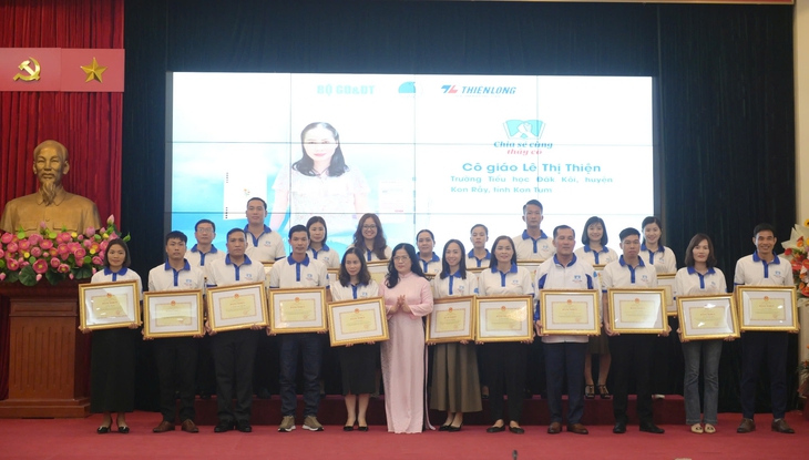 Nữ giáo viên ở Sốp Cộp và những ấp ủ 'gieo' con chữ nơi vùng cao- Ảnh 4. Nữ giáo viên ở Sốp Cộp và những ấp ủ 'gieo' con chữ nơi vùng cao- Ảnh 4.