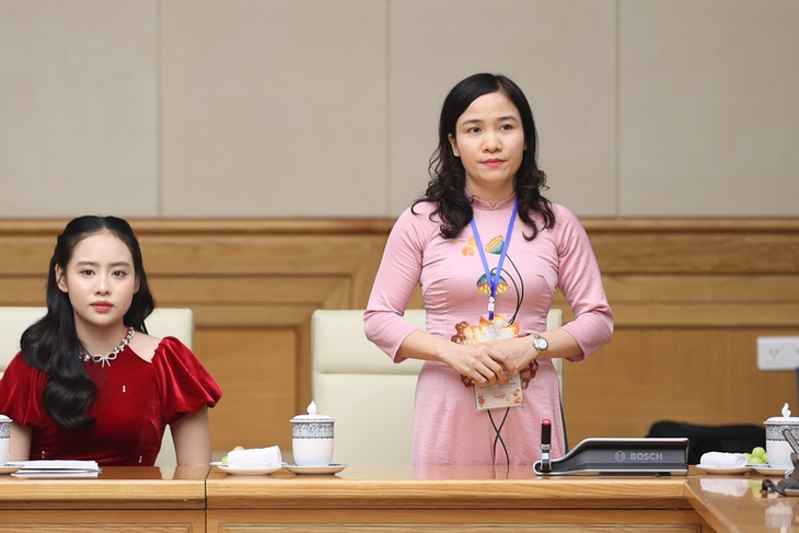 Thủ tướng: Đất nước đang đứng trước kỷ nguyên vươn mình, thầy cô giáo phải sáng tạo, đổi mới- Ảnh 8.