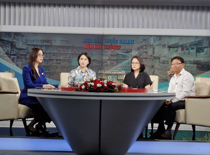 Thương mại điện tử phát triển rất mạnh, 'luật hoá' mua bán thuốc online là cần thiết- Ảnh 1. Thương mại điện tử phát triển rất mạnh, 'luật hoá' mua bán thuốc online là cần thiết- Ảnh 1.