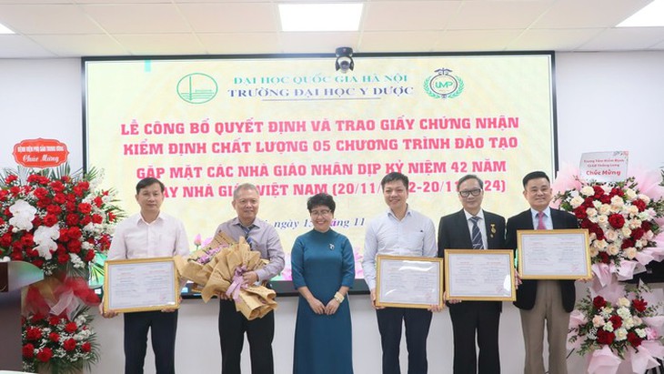 Nâng chuẩn các chương trình đào tạo khối ngành y dược- Ảnh 1. Nâng chuẩn các chương trình đào tạo khối ngành y dược- Ảnh 1.
