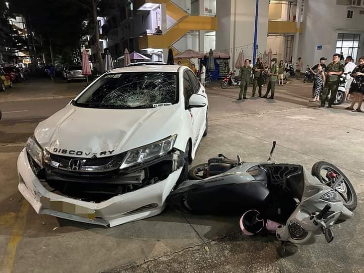 Tài xế say xỉn tông hàng loạt xe trên đường, một người tử vong- Ảnh 2. Tài xế say xỉn tông hàng loạt xe trên đường, một người tử vong- Ảnh 2.