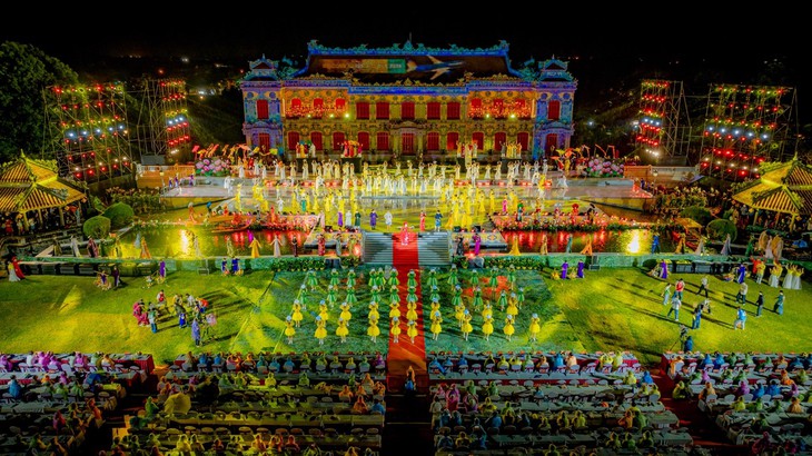 Để Thừa Thiên Huế trở thành trung tâm văn hoá đặc sắc của cả nước- Ảnh 1.