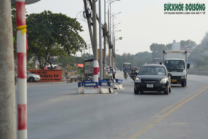 Hiện trạng Dự án mở rộng Quốc lộ 1A 'mắc kẹt' 14 năm chuẩn bị tổ chức cưỡng chế- Ảnh 6. Hiện trạng Dự án mở rộng Quốc lộ 1A 'mắc kẹt' 14 năm chuẩn bị tổ chức cưỡng chế- Ảnh 6.
