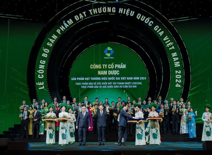 Nam Dược - Thương hiệu quốc gia 20 năm phụng sự sức khỏe người tiêu dùng- Ảnh 3. Nam Dược - Thương hiệu quốc gia 20 năm phụng sự sức khỏe người tiêu dùng- Ảnh 3.