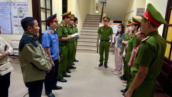 Bắt 3 đối tượng liên quan hành vi xâm phạm chỗ ở người khác- Ảnh 1. Bắt 3 đối tượng liên quan hành vi xâm phạm chỗ ở người khác- Ảnh 1.