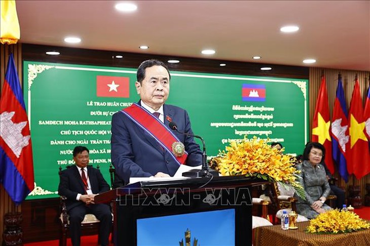 Lễ trao tặng Chủ tịch Quốc hội Trần Thanh Mẫn Huân chương Đại thập tự của Campuchia- Ảnh 5. Lễ trao tặng Chủ tịch Quốc hội Trần Thanh Mẫn Huân chương Đại thập tự của Campuchia- Ảnh 5.